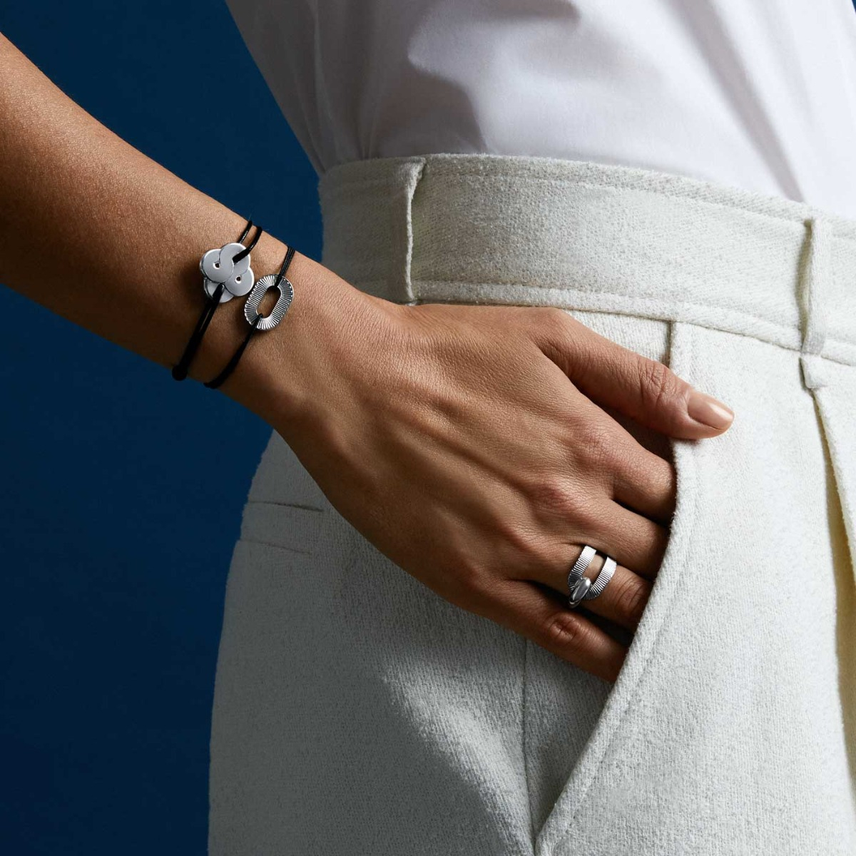 Bracelet Arthus Bertrand Enlacé Cordon Argent Daniel Gerard Luxembourg